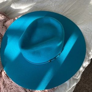 Rodeo King felt hat